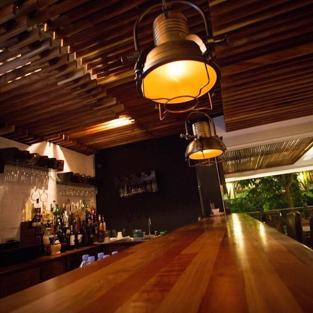 Sal & Luz Hotel Boutique Antiguo Cuscatlan ภายนอก รูปภาพ